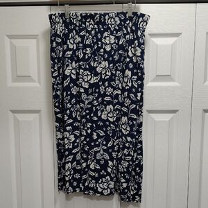 Croft & Barrow Navy and White Floral Maxi Skirt